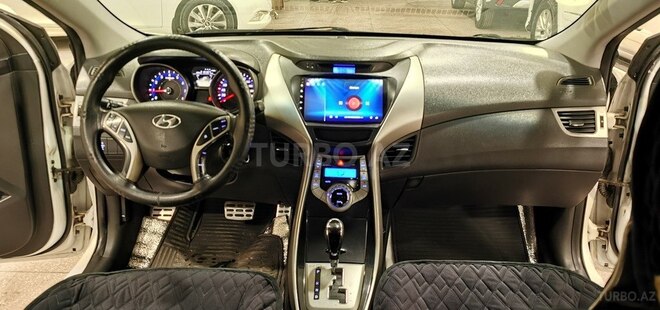 Hyundai Elantra 2011, 214,000 km - 1.8 l - Sumqayıt