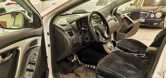 Hyundai Elantra 2011, 214,000 km - 1.8 l - Sumqayıt