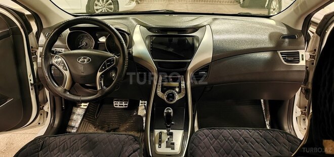 Hyundai Elantra 2011, 214,000 km - 1.8 l - Sumqayıt