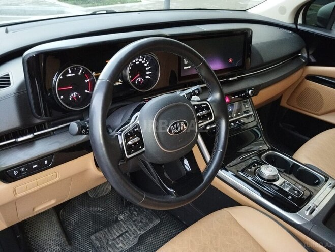 Kia Carnival-6