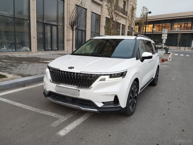 Kia Carnival-2