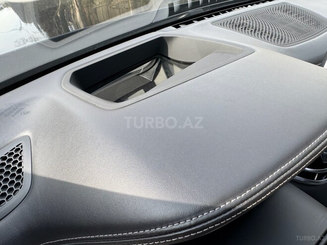 BMW 740 2018, 93,000 km - 3.0 l - Bakı