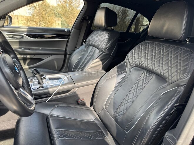 BMW 740 2018, 93,000 km - 3.0 l - Bakı