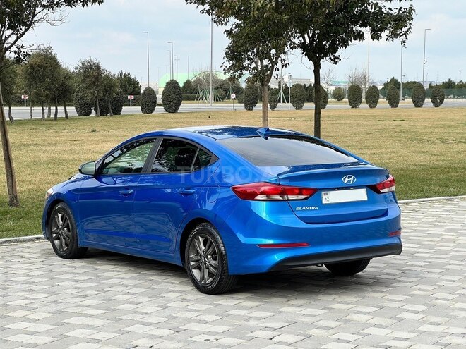 Hyundai Elantra 2017, 73,000 km - 2.0 l - Bakı
