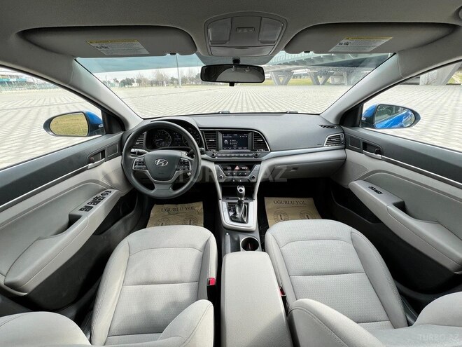 Hyundai Elantra 2017, 73,000 km - 2.0 l - Bakı