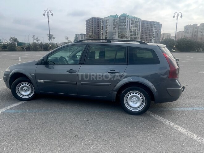 Renault Megane-7