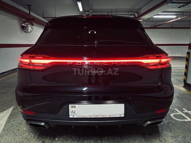 Porsche Macan-2