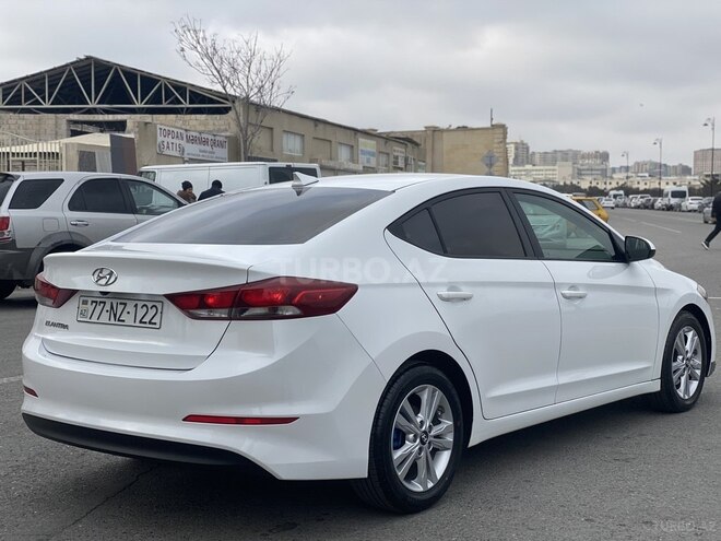 Hyundai Elantra 2018, 91,733 km - 2.0 l - Bakı