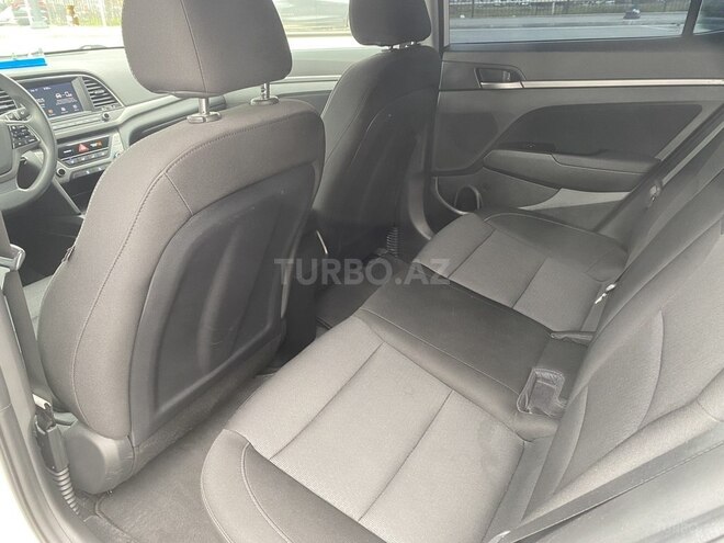 Hyundai Elantra 2018, 91,733 km - 2.0 l - Bakı