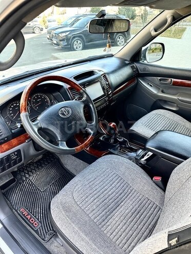 Toyota Land Cruiser Prado 2009, 350,000 km - 2.7 л - Bakı