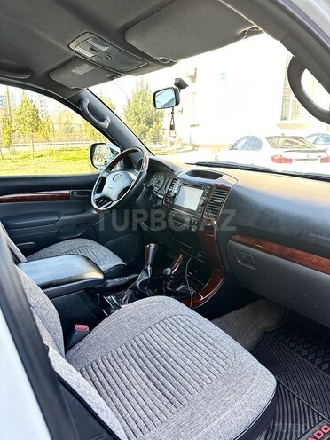 Toyota Land Cruiser Prado 2009, 350,000 km - 2.7 л - Bakı