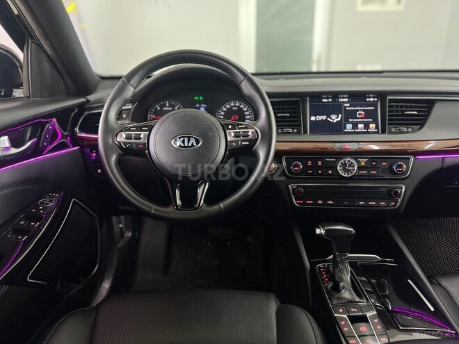 Kia K7-13