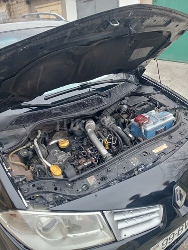 Renault Megane-6
