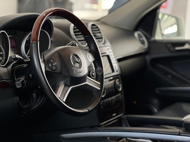 Mercedes GL 550 2010, 145,000 km - 5.5 л - Bakı