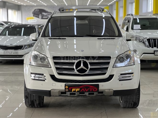 Mercedes GL 550 2010, 145,000 km - 5.5 л - Bakı