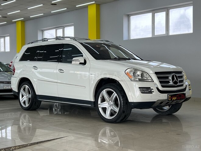 Mercedes GL 550 2010, 145,000 km - 5.5 л - Bakı