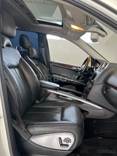 Mercedes GL 550 2010, 145,000 km - 5.5 л - Bakı