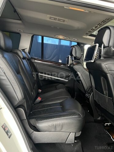 Mercedes GL 550 2010, 145,000 km - 5.5 л - Bakı