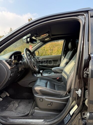 Jeep Grand Cherokee 2016, 228,000 km - 3.6 л - Bakı