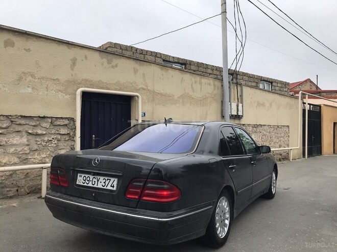 Mercedes E 270 2000, 454,000 km - 2.7 l - Bakı