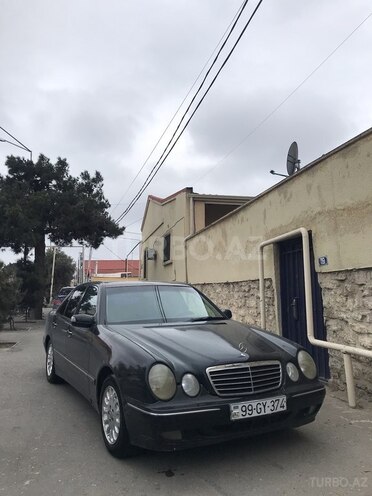 Mercedes E 270 2000, 454,000 km - 2.7 l - Bakı