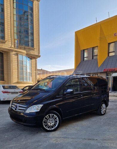 Mercedes Viano-3