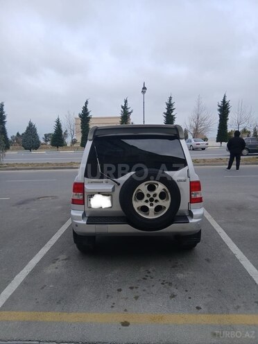 Mitsubishi Pajero io 2002, 294,000 km - 2.0 л - Sumqayıt
