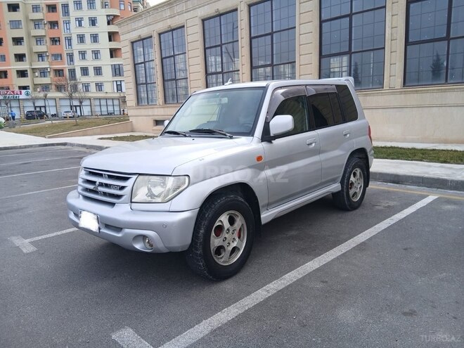 Mitsubishi Pajero io 2002, 294,000 km - 2.0 л - Sumqayıt