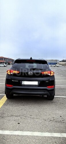 Hyundai Tucson 2017, 233,355 km - 2.0 l - Bakı