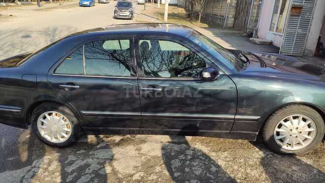 Mercedes E 200 1999, 467,133 km - 2.0 l - İsmayıllı