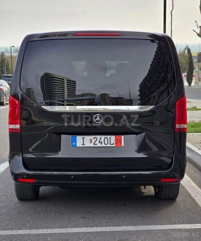 Mercedes V 220 2017, 236,800 km - 2.2 л - Bakı