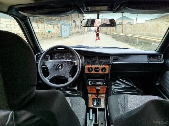 Mercedes 190 1992, 396,369 km - 2.0 l - Bakı