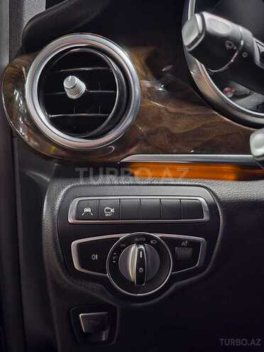 Mercedes V 220 2017, 236,800 km - 2.2 л - Bakı