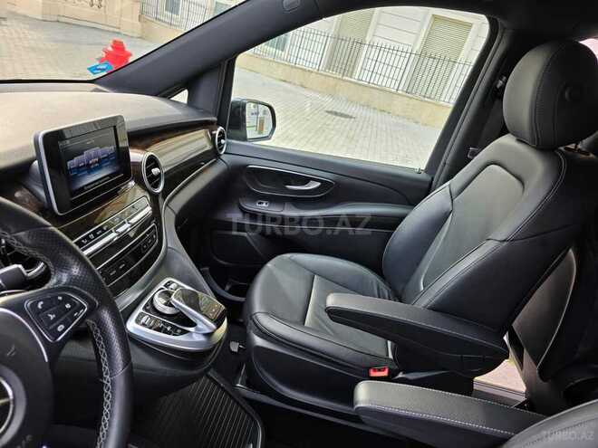 Mercedes V 220 2017, 236,800 km - 2.2 л - Bakı