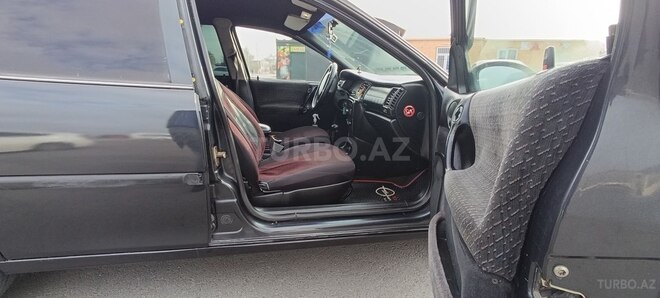Opel Vectra 1997, 228,000 km - 2.0 l - Bakı