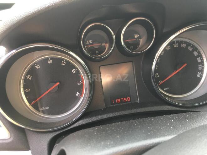 Opel Mokka 2016, 119,000 km - 1.4 л - Salyan