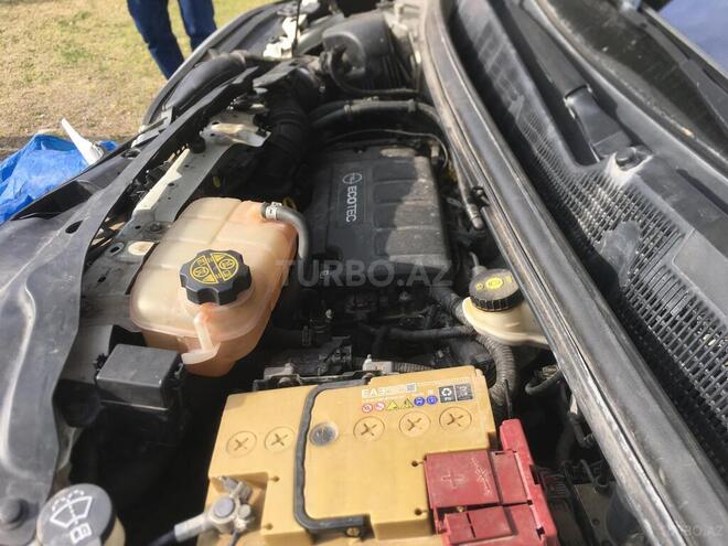 Opel Mokka 2016, 119,000 km - 1.4 л - Salyan