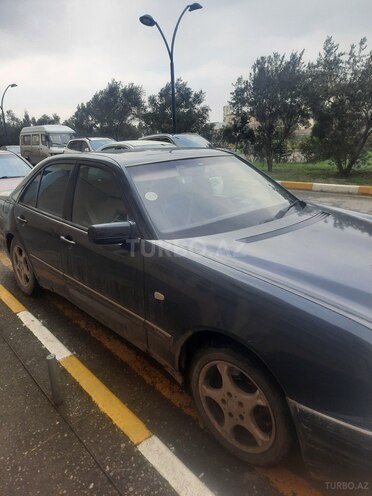 Mercedes E 200 1997, 400,000 km - 2.0 л - Bakı