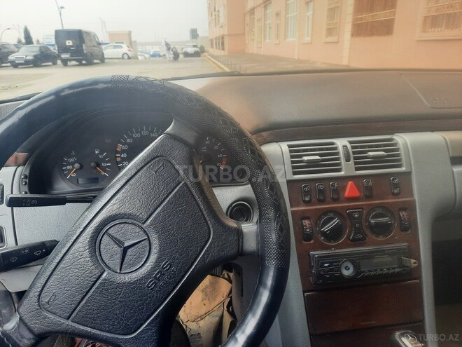 Mercedes E 200 1997, 400,000 km - 2.0 л - Bakı
