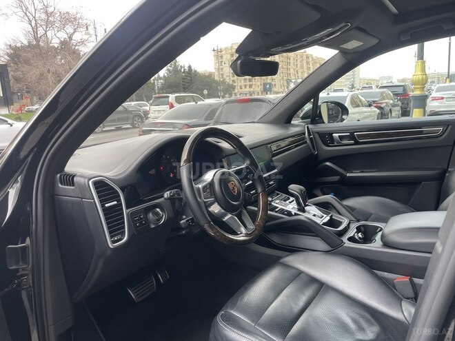 Porsche Cayenne S-14