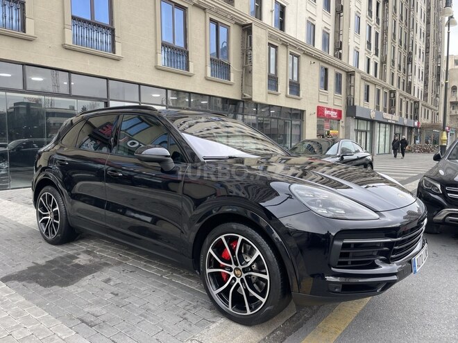 Porsche Cayenne S-2