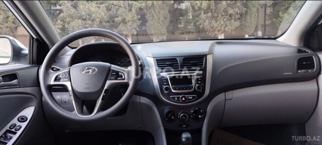 Hyundai Accent 2017, 145,000 km - 1.6 л - Sumqayıt