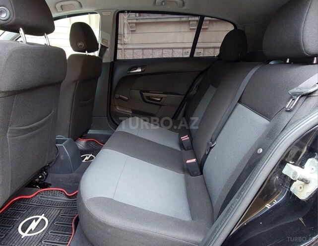 Opel Astra 2004, 174,693 km - 1.4 l - Bakı