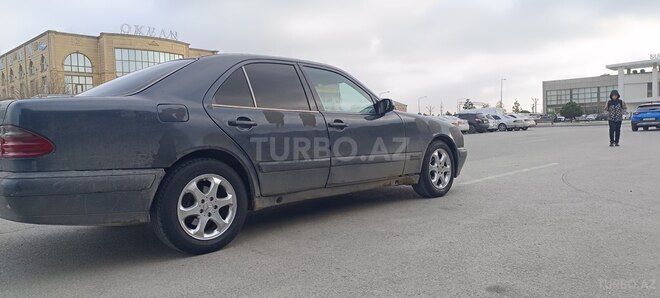 Mercedes E 220 d 1999, 322,413 km - 2.2 л - Sumqayıt