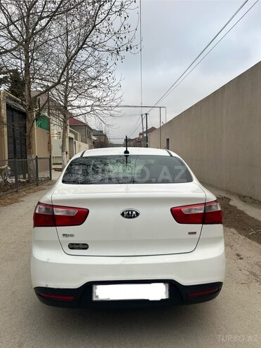 Kia Rio 2013, 220,000 km - 1.6 l - Bakı