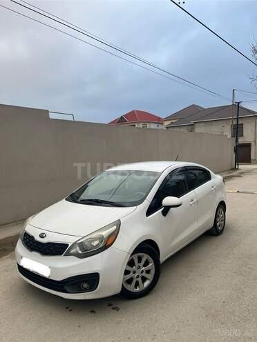 Kia Rio 2013, 220,000 km - 1.6 l - Bakı