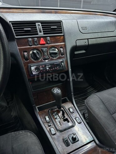 Mercedes C 180-12