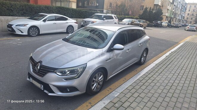 Renault Megane-16