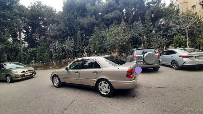 Mercedes C 220 1995, 308,523 km - 2.2 l - Bakı