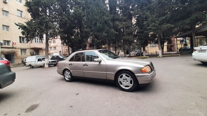 Mercedes C 220 1995, 308,523 km - 2.2 l - Bakı